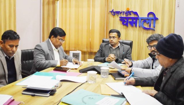 DM Khurana reviewed department-wise progress of Chief Minister's announcements through virtual medium. DM Khurana reviewed department-wise progress of Chief Minister's announcements through virtual medium.