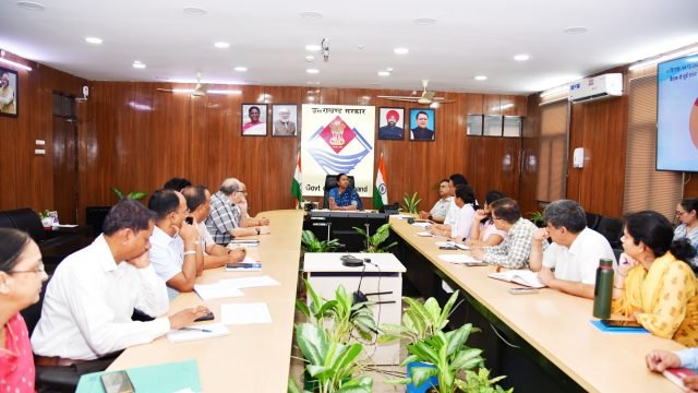 Chief Secretary Radha Raturi directed to take strict action in cases of fake certificates