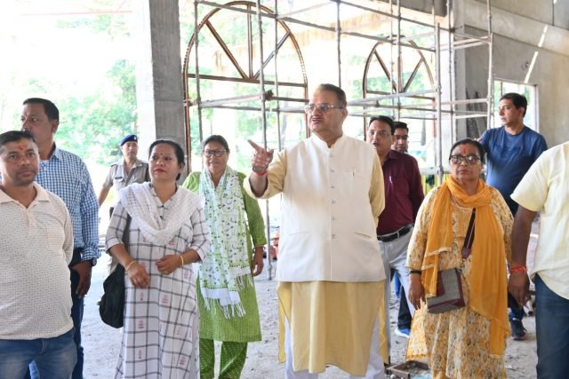 The state's largest community building under construction in Garhi Cantt will be dedicated to the public on January 15: Ganesh Joshi The state's largest community building under construction in Garhi Cantt will be dedicated to the public on January 15: Ganesh Joshi