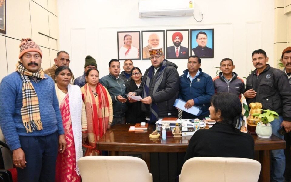 Agricultural assistants met Agriculture Minister Ganesh Joshi, demanded honorarium hike and other facilities