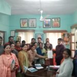 Demand to remove the liquor shop near Swami Vivekanand Gate
