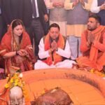 On the occasion of Mahashivratri, CM Dhami performed Jalabhishek and Puja along with his wife at Vankhandi Mahadev Shiva Temple located in Chakarpur, Khatima