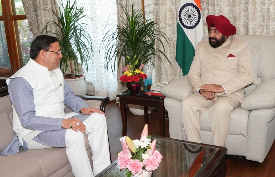 CM Dhami met the Governor, discussed contemporary issues of the statev
