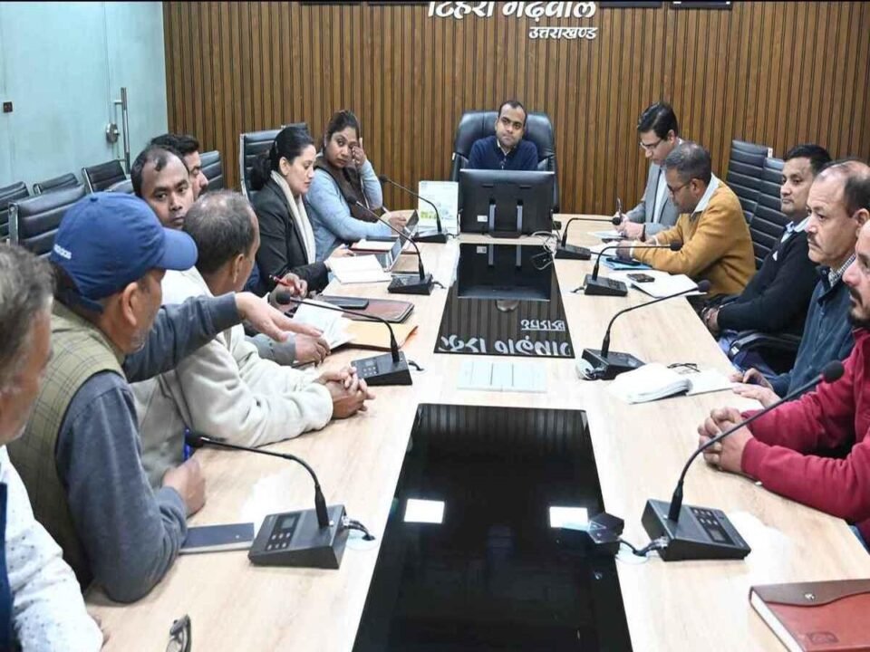 DM stressed on improving the journey to Surkanda