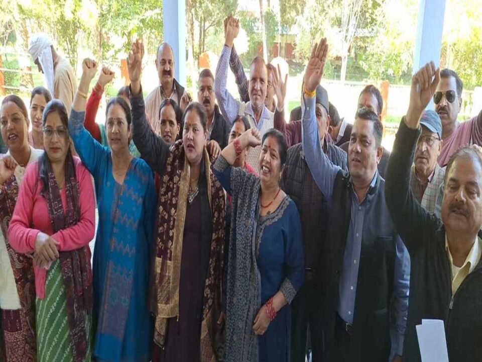 Pachhuvadun Garhwal Sabha protested against Minister Premchand Aggarwal