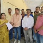 Expressed anger over the arrangements of Base Hospital