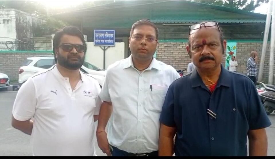 Jal Jeevan Mission contractors confused by assurances of officials.