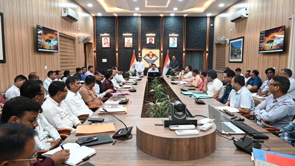 The District Election Officer reviewed the preparations for the Panchayat elections