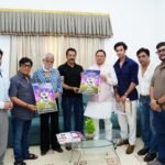 Chief Minister Dhami launched the poster of the Hindi film “5 September“