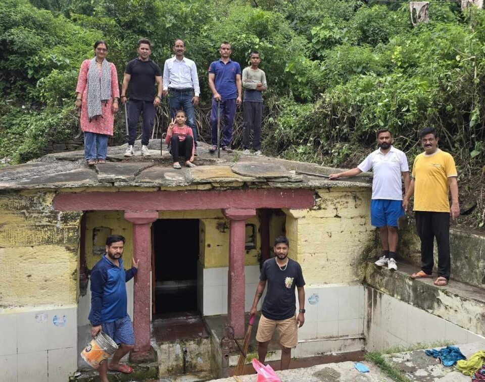 Councillors came forward to protect the Naulas, launched a cleanliness drive in Dhuni Mandir ward