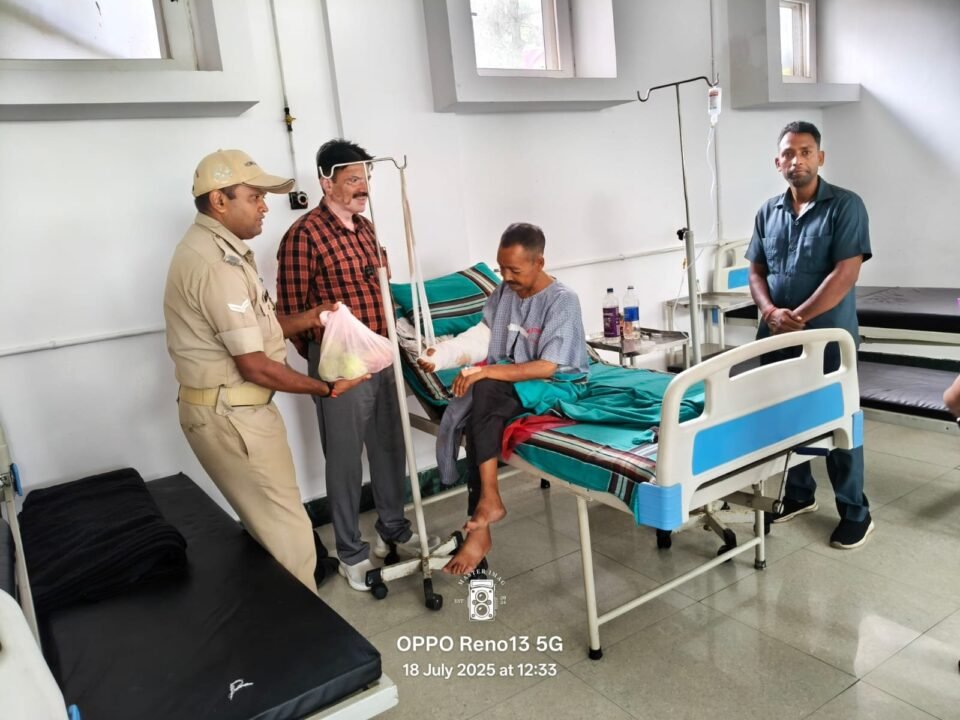 Distressed Raju was referred from Doon Hospital for treatment, operation was completed in Burn Specialist Helping Hands