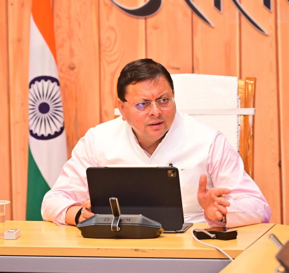 On the occasion of Kargil Vijay Diwas, the Governor paid tribute to the brave martyrs
