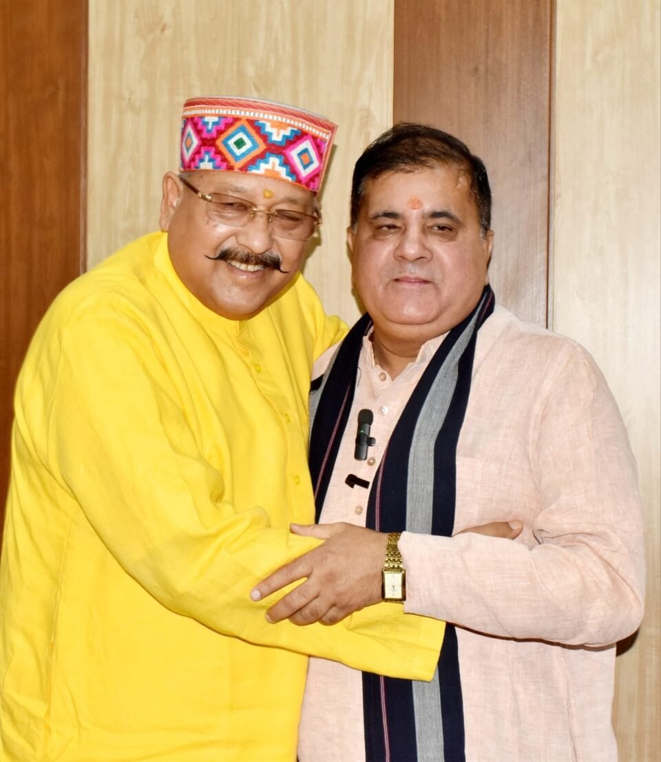The party will again benefit from Bhatt's organisational skills: Maharaj