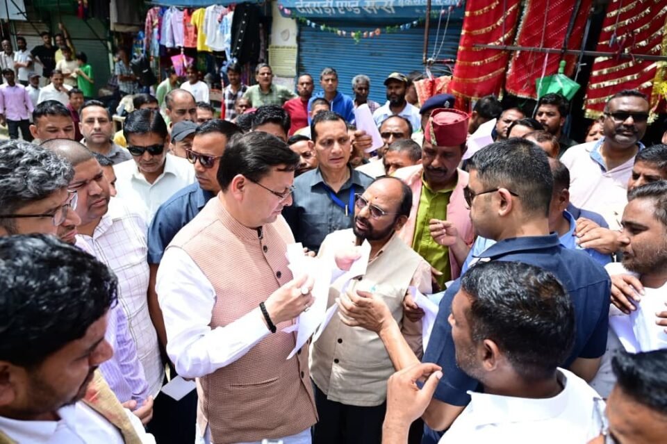 CM Dhami reached among the public by breaking the protocol