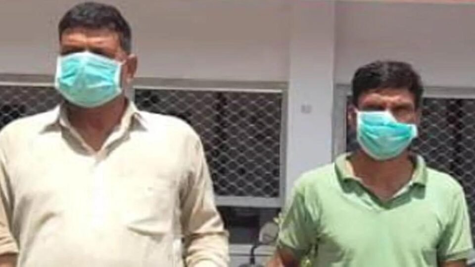 Tantrik Guru and his disciple arrested for cheating people in the name of Tantra-Mantra treatment