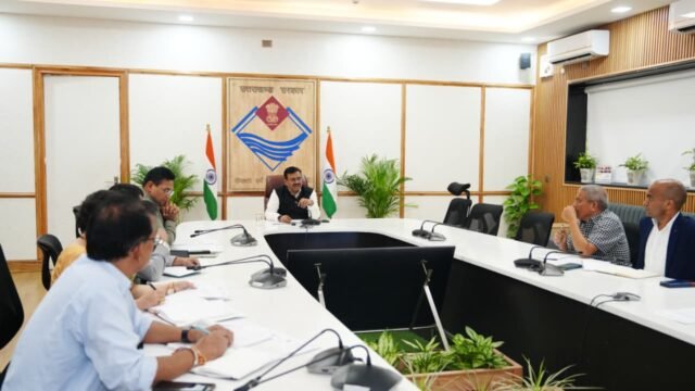 A review meeting was held under the chairmanship of the Chief Secretary A review meeting was held under the chairmanship of the Chief Secretary with the Indian Medical Association and Health Department officials regarding the development of health facilities in the state.