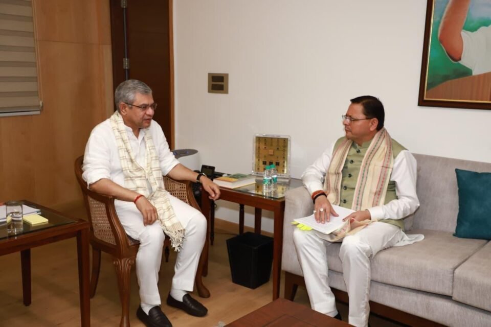 CM Dhami met Union Railway Minister Ashwini Vaishnav and discussed the development of rail infrastructure in Uttarakhand.