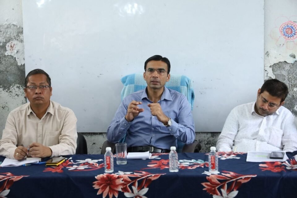 DM Bansal held a review meeting with the top officials of the district in the disaster-hit area Seragaon Sahastradhara and reviewed the situation at ground zero.