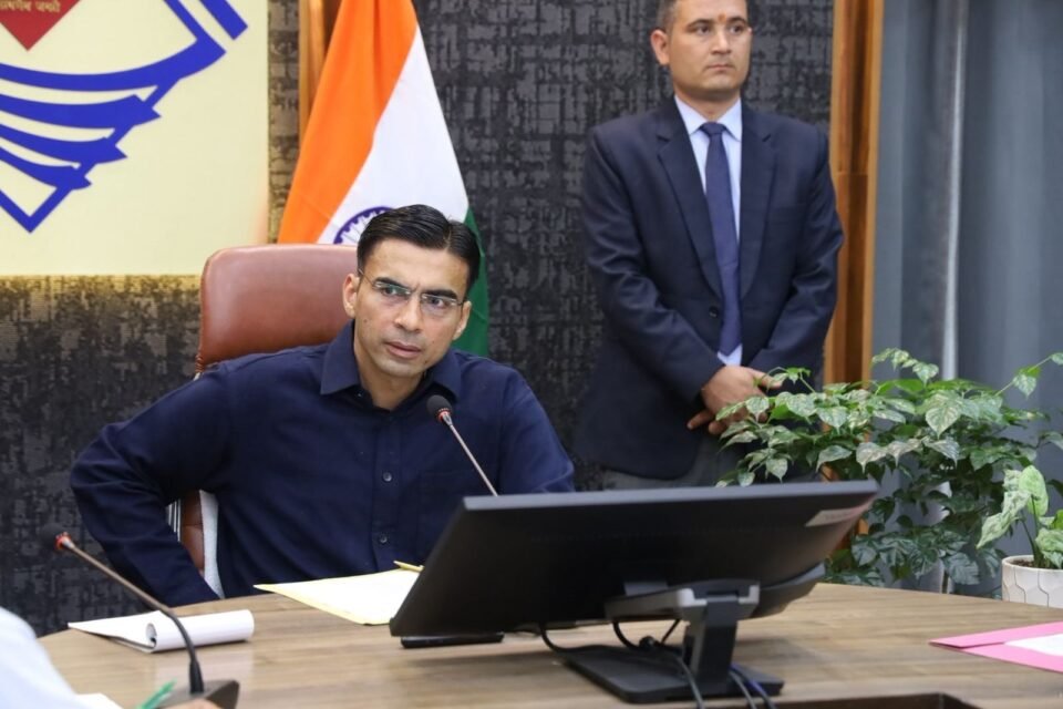 DM Bansal suddenly called a review meeting to review the progress of the district hospital.