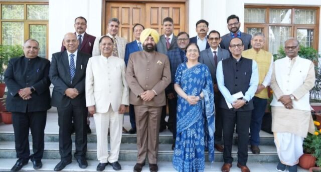 Governor Gurmeet Singh chaired a meeting of Vice Chancellors of State Universities