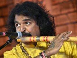 Renowned Indian classical flute player Praveen Godkhindi organised a Virasat Ki Mehfil