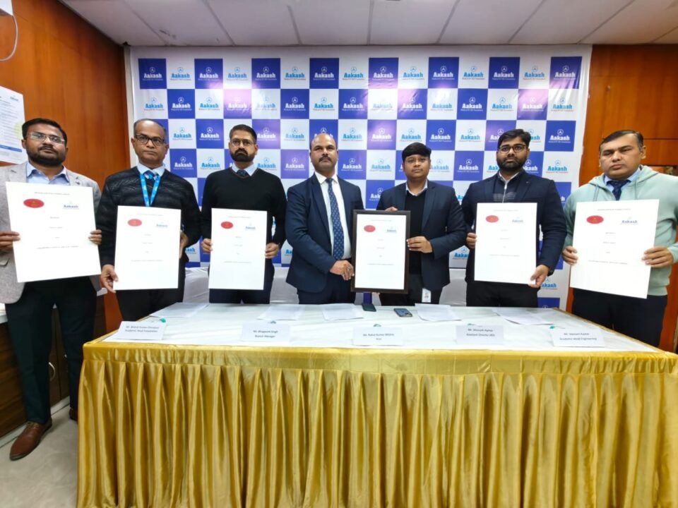 An MoU has been signed between Akash Educational Services Limited (AESL) and the Indian Army, which will provide special educational benefits to soldiers and their families.