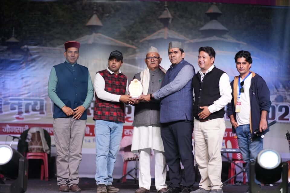 On the third day of the Thoda Dance Cultural Festival, Garhwali, Kumaoni, and Jaunsari performances captivated the audience.