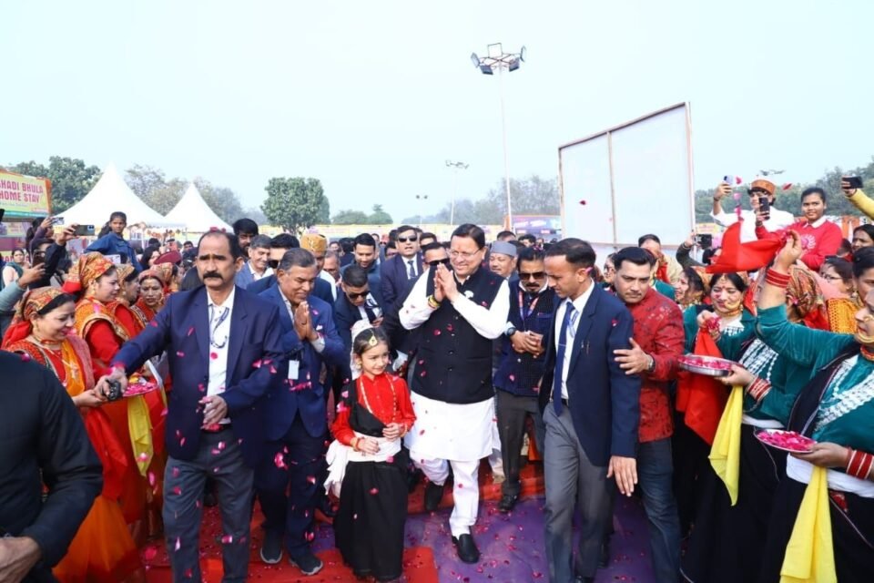 'Uttarakhand Mahotsav Rohini-02' became a powerful platform for interaction with migrant Uttarakhandis.