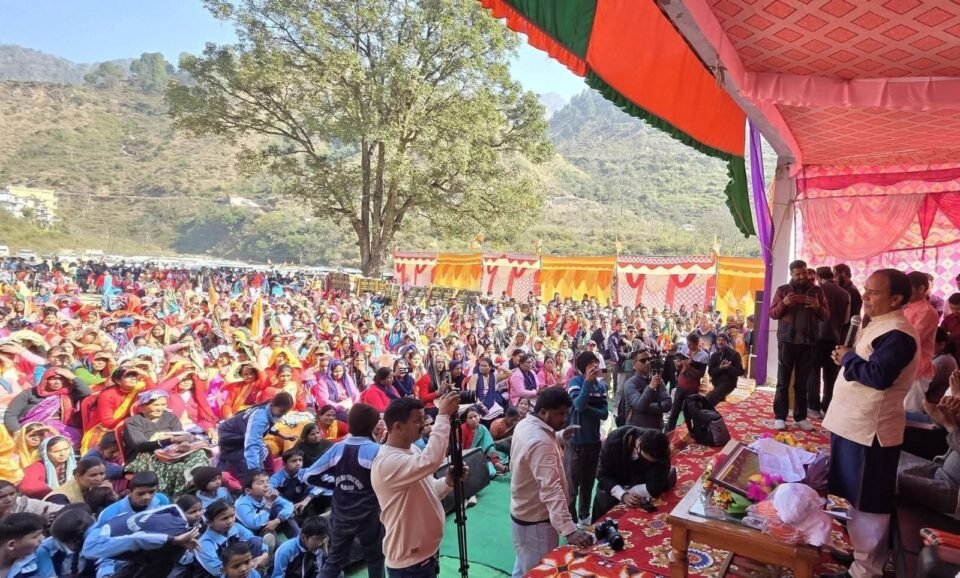 Cabinet Minister Dr Rawat was given a rousing welcome by party workers in Pabau.