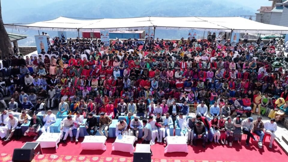 Government's Achievements Showcased at the 'Four Unparalleled Years' Event; Crowds Flock to Attend
