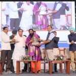 Swami Ramdev and Ronjan Singh Sodhi participated in the inauguration of the Life Transformation Center; Chief Ministers Devendra Fadnavis and Shivraj Singh Chouhan lauded the initiative.
