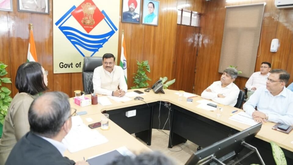 Emphasis on 100% Placement for Youth at ADB-Uttarakhand Meeting