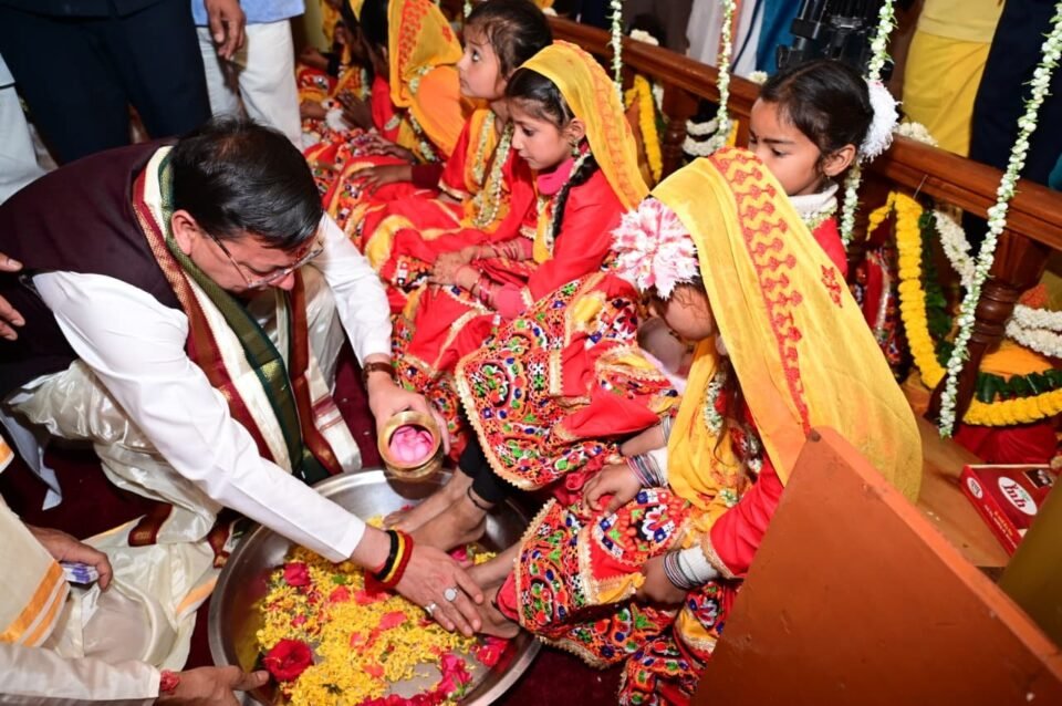 Chief Minister Attends Sri Peetham Installation Ceremony at Dol Ashram