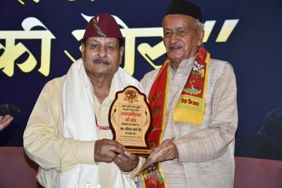 Dr. Anil Verma Awarded Awam India Blood Donor Honor for Donating Blood 155 Times