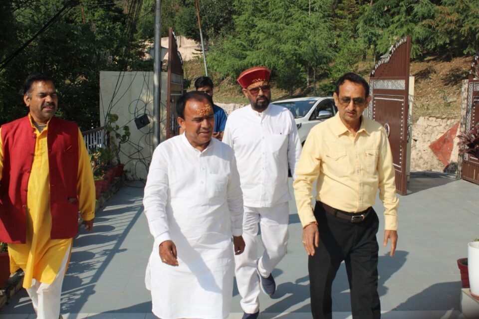 Higher Education Minister Dr. Dhan Singh Rawat conducted a surprise inspection of Sridev Suman University.