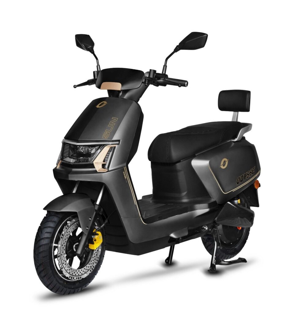 Odysse Electric's annual sales tripled in April, reaching 965 units.