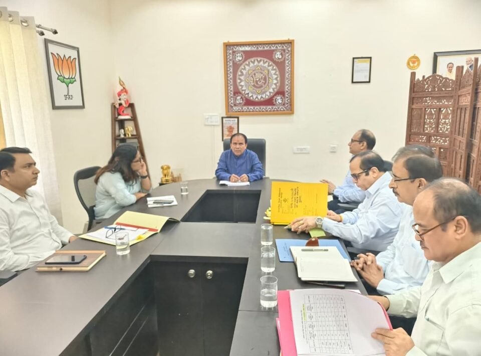 Teachers to be Deployed Soon in Atal Utkrisht Schools: Dr. Dhan Singh Rawat