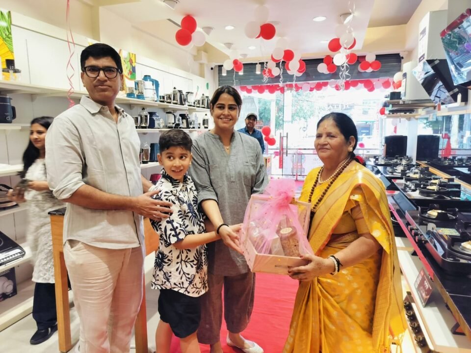 Grand launch of Prestige Exclusive in Dehradun on the occasion of Father's Day.