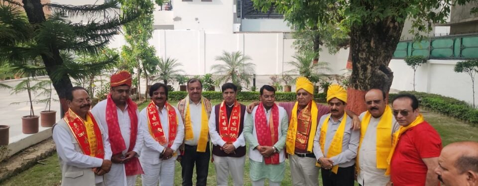 New executive committee of Uttaranchal Punjabi Mahasabha announced; Baldev Parashar appointed Dehradun Metropolitan President.