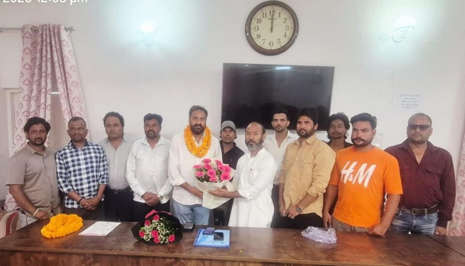 Reshu Kumar Chaudhary has become the State President of the Rashtriya Swayam Suraksha Sangh, Uttarakhand.
