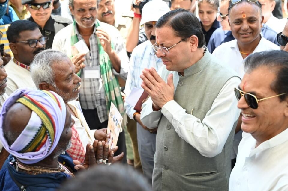 The Chief Minister conducted a surprise inspection of the transit camp located in Rishikesh.