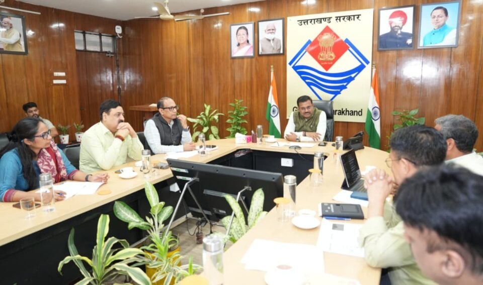 The Chief Secretary issued instructions to create a single platform for the tracking and mapping of students.