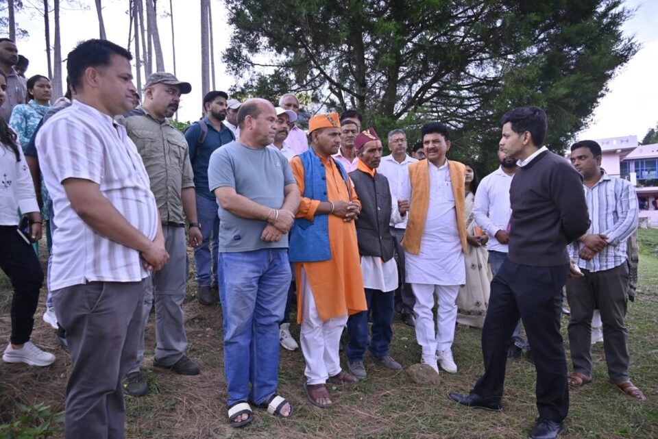 The District Magistrate and the MLA inspected the under-construction roadways workshop and the site proposed for the bus terminal.