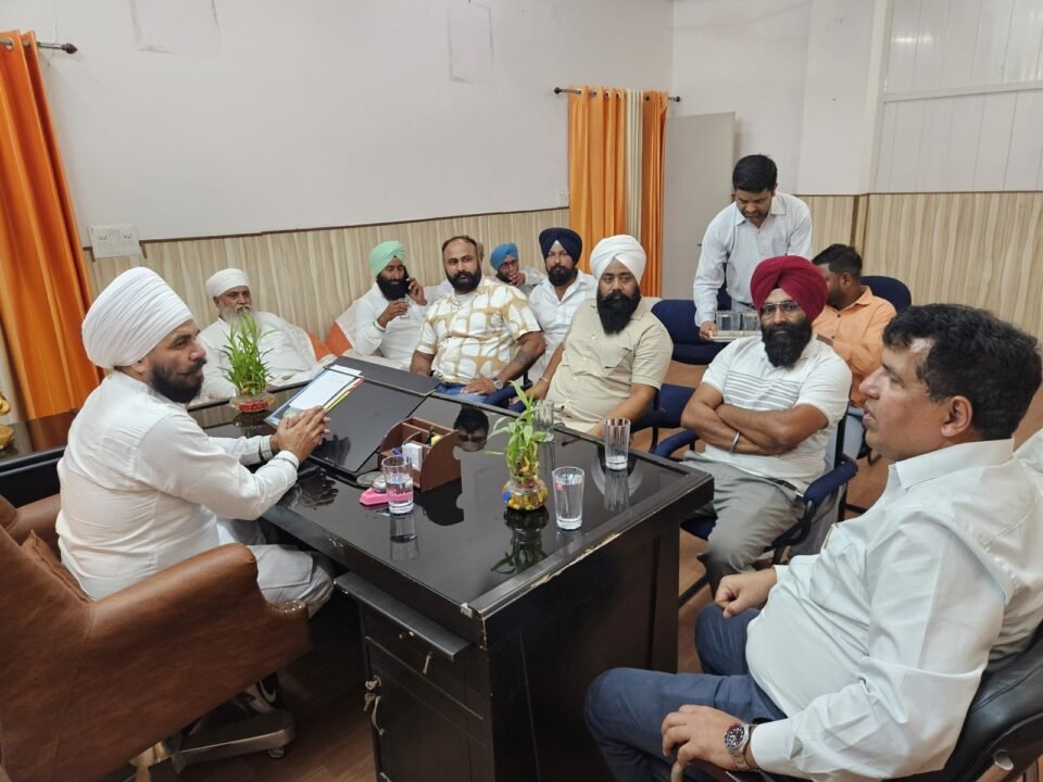 Today, Shri Ranjeet Singh Namdhari, the newly appointed Vice-Chairman of the Uttarakhand Animal Welfare Board, assumed charge of his office.