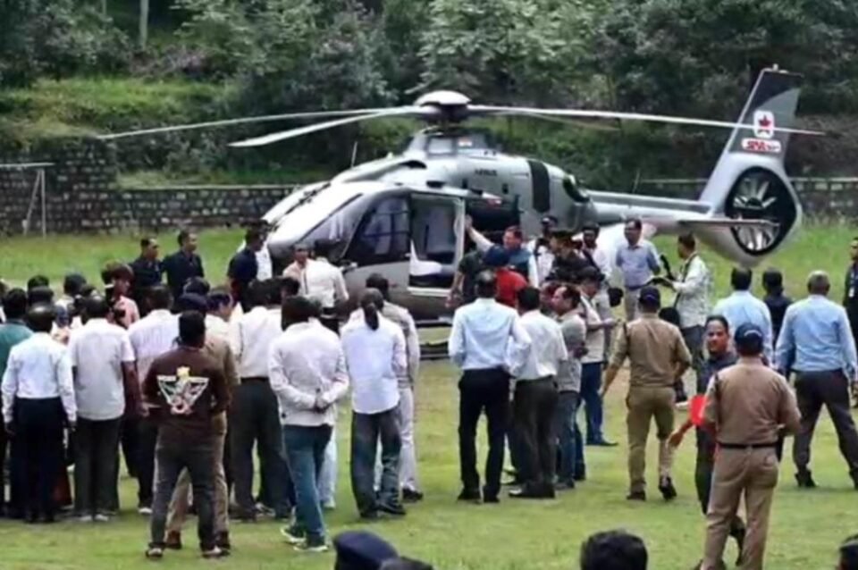 Chief Minister Dhami arrived in Bhimtal and participated in a program at Graphic Era Hill University; he stated that the youth must adapt themselves to the changing times.