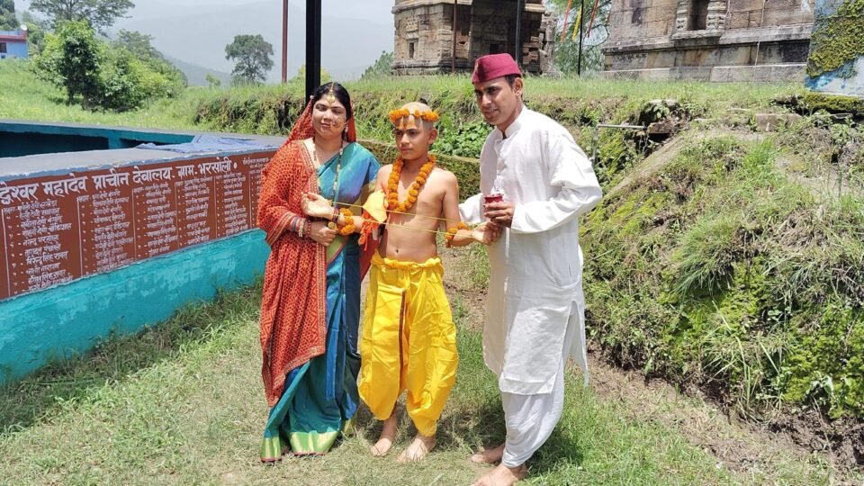 Inauguration of the Padma Purana recitation at the ancient Siddheshwar Mahadev temple in Bharsoli.