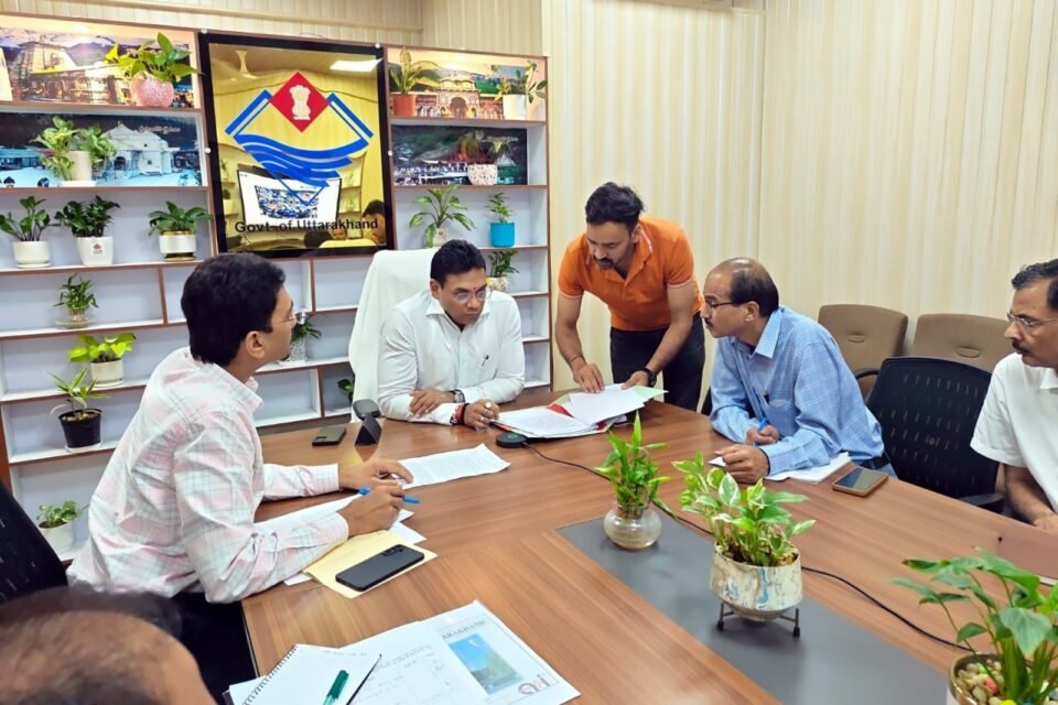 Momentum gathers for multi-level parking projects in Ranikhet; the administration has sought a revised report, and two parking projects are being deliberated to alleviate traffic congestion.