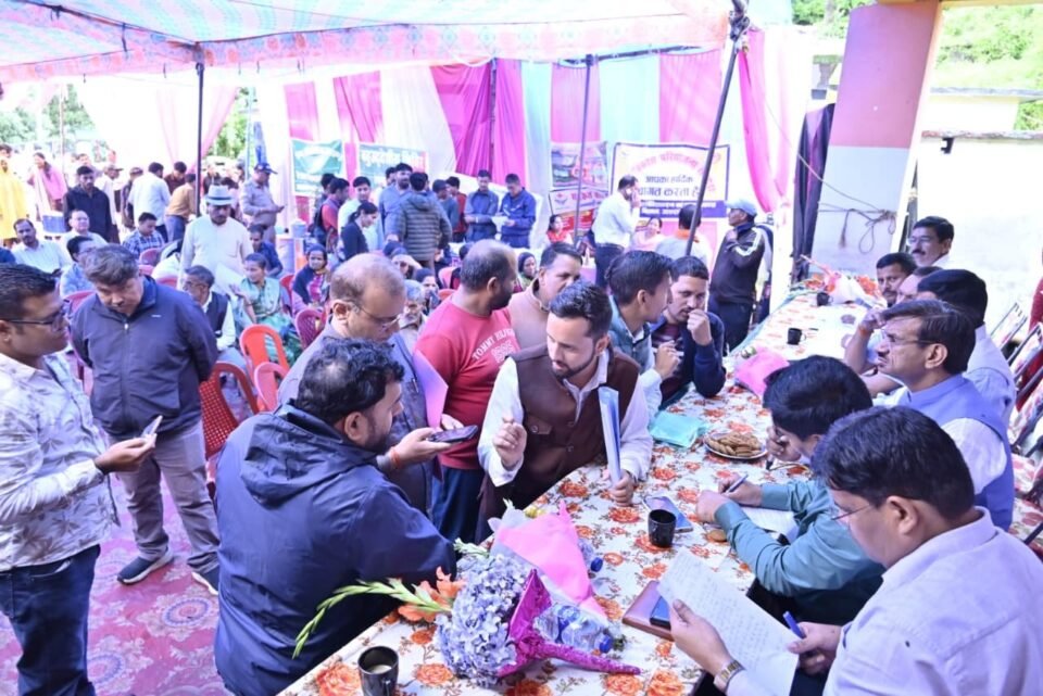 Multi-purpose camp organized at Shahr Phatak under 'Seva Pakhwada'; Scheduled Castes Commission Chairman hears public grievances.
