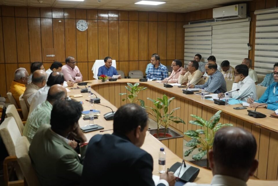 Private and state universities will collaborate on research and innovation.