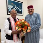 Cabinet Minister Satpal Maharaj paid a courtesy call on Union Minister Jitan Ram Manjhi.